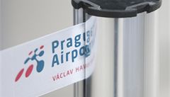 Život pražského letiště krok za krokem. Podívejte se na fotoreportáž