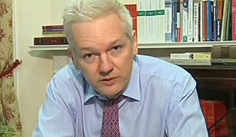 Assange ve vysln rusk televize, kde m i vlastn talk-show