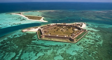 Ostrovy Dry Tortugas.