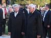 Nemcký prezident Joachim Gauck a Václav Klaus se poklonili v Lidicích památce obtem nacismu 