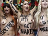 eny z hnutí Femen tento týden penesly své aktivity do Paíe