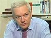 Assange ve vysílání ruské televize, kde má i vlastní talk-show