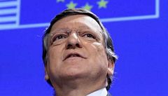Pilet Barroso. Se Zemanem vyvs na Hrad vlajku EU