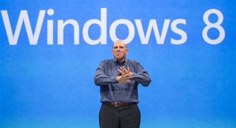 f Microsoftu Steve Ballmer pedn o novm operanm systmu Windows 8.