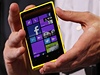 Nokia Lumia 920 s operaním systémem Windows 8 Mobile.