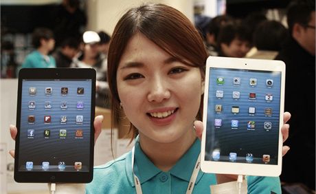 Spolenost Apple uvedla na trh nový tablet iPad mini