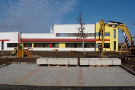 Stavba mateské koly ve Vestci.
