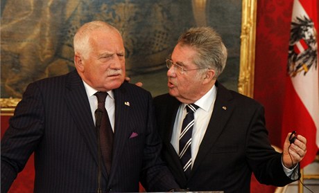 eský prezident Václav Klaus a rakouský prezident Heinz Fischer