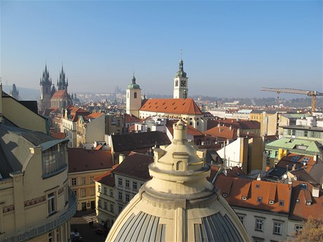 Impozantní výhled na Staré Msto a Hradany.