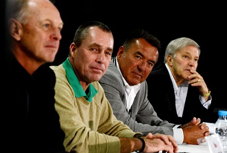 Vítězové Davis Cupu z roku 1980. Zleva Pavel Složil, Ivan Lendl, Tomáš Šmíd a Jan Kodeš.