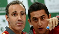 Trenér panlských tenist Álex Corretja (vlevo) a Nicolás Almagro 