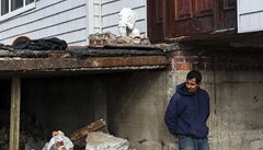 Následky bouře Sandy. New York strhne stovky domů