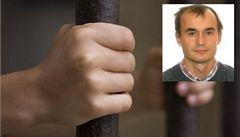 V Togu zadr�eli studenta Radima Tobolku, viní jej ze �pioná�e