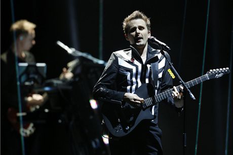 Kapela Muse hrála 11. listopadu na udlování European Music Awards v nmeckém Frankfurtu