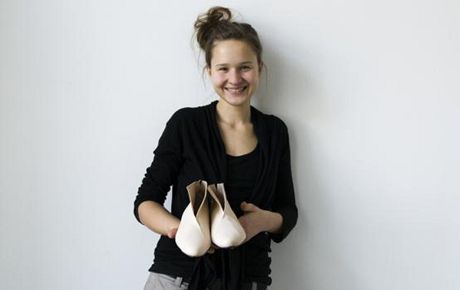 Elika Kuchtová s botami Simply for Simple