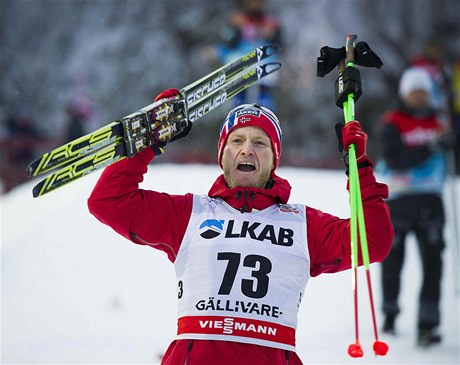 Norský bec na lyích Martin Johnsrud Sundby