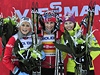 Bkyn na lyích Marit Björgenová (uprosted), Therese Johaugová (vlrvo) a Kikkan Randallová