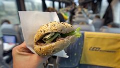 Leo Express jídlo