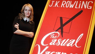 J. K. Rowlingová při prezentaci své nové knihy The Casual Vacancy