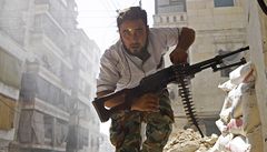 Syrští rebelové ovládli chemickou továrnu, pomáhá jim Al-Káida