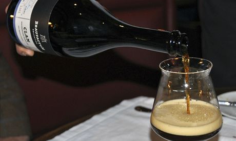Gurmánské pivo se prosazuje v Nmecku, nový trend by ml pítí rok zamíit i do ech.
