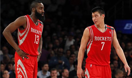 Houston Rockets (zleva James Harden a Jeremy Lin)