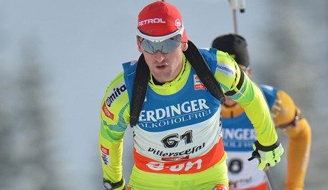 Slovinský biatlonista Jakov Fak