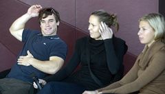 Zleva kanoista Vav�inec Hradilek a tenistky Lucie Hradecká a Andrea Hlavá�ková