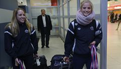 eské plavkyn Petra Chocová (vlevo) a Simona Baumrtová