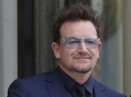 Bono, frontman skupiny U2 a filantrop