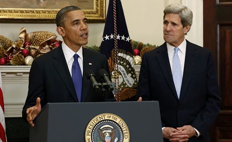 Prezident Barack Obama a John Kerry. 