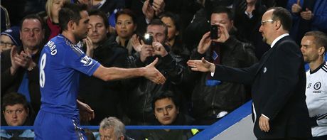 Chelsea. Lampard a Benítez