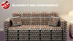 Blahobyt bez kompromis. Na jae stálo jedno vejce a 7 korun, co inspirovalo celkovou cenu vajené sedaky.