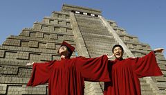Na Tchaj-wanu postavili repliku mayské pyramidy s odpo�ítávadlem.
