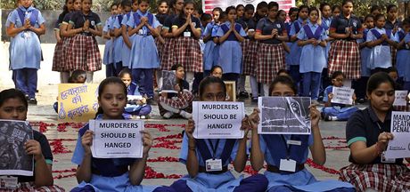 Indické kolaky protestují proti znásilování