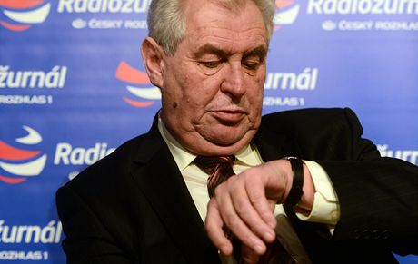 Milo Zeman ped vysíláním rozhlasové debaty