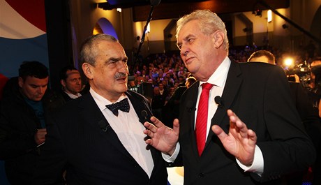 Karel Schwarzenberg a Miloš Zeman se utkali v prezidentské debatě.