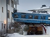 Vlaková souprava skonila v dom na pedmstí Stockholmu
