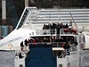 Vrak italské luxusní lodi Costa Concordia, která ztroskotala práv ped rokem u pobeí jiního Toskánska, bude vyprotn nejpozdji v záí. 