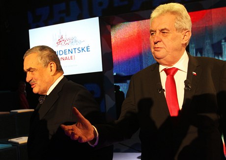 Karel Schwarzenberg a Milo Zeman v poslední prezidentské debat