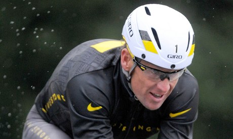 Bývalý slavný americký cyklista Lance Armstrong