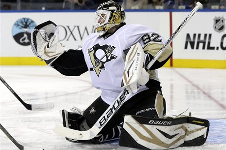 Tomá Vokoun pi premiée za Pittsburgh Penguins.