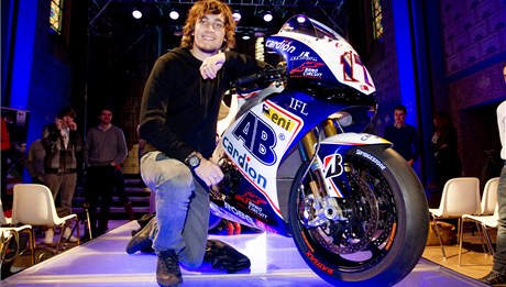Karel Abraham pedstavil nový motocykl.