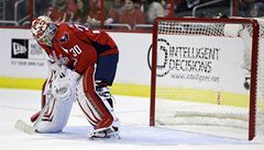 eský branká hokejist Washingtonu Capitals Michal Neuvirth