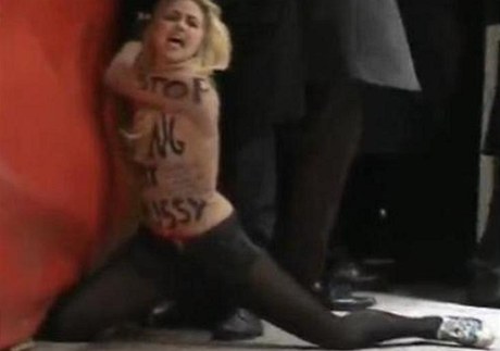 Polonahá aktivistka z hnutí Femen.