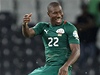 Radost fotbalisty Burkiny Faso Prejuce Nakoulma
