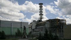Část střechy bývalé jaderné elektrárny Černobyl spadla