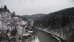 Podél Sázavy samoz�ejm�..