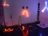 Výstava (O)svícení: Instalace Jakuba Hoka a Nik Timkové s názvem Pastel Police Investigation, Ivory Waters 