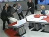 Dva gruzín�tí poslanci se poprali v p�ímém p�enosu.